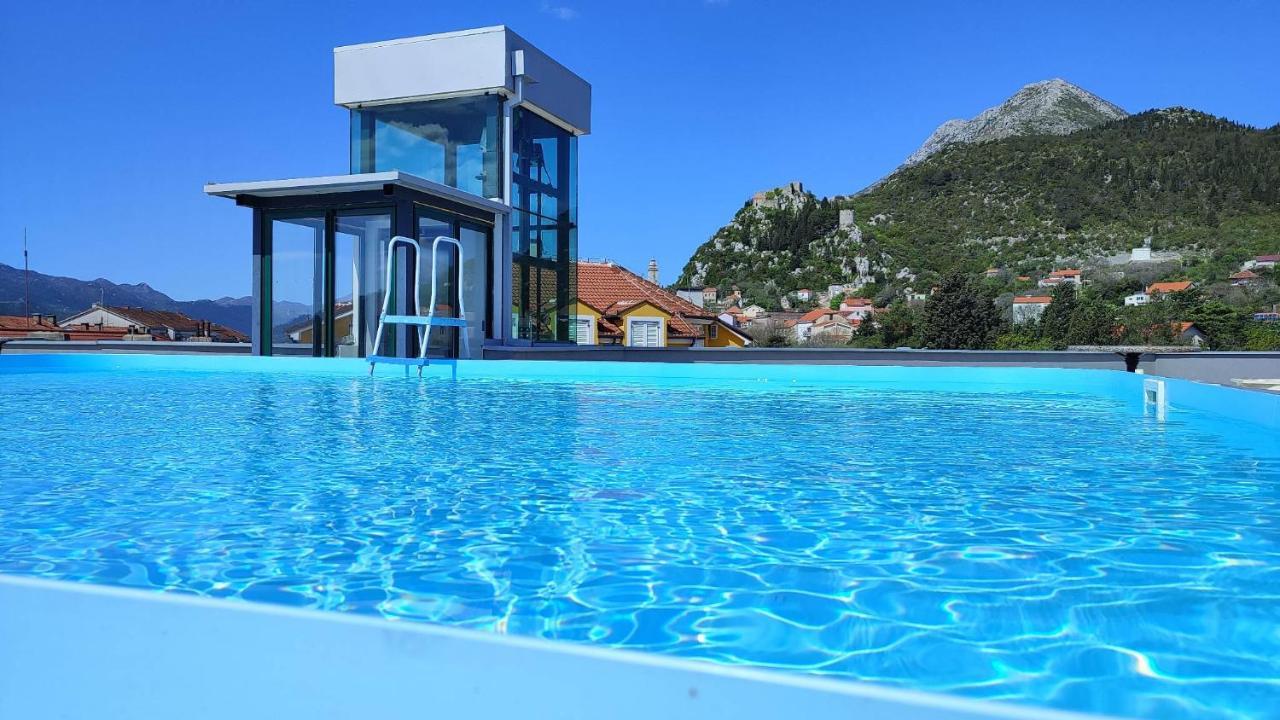 Hotel Prvan Vrgorac Exterior photo